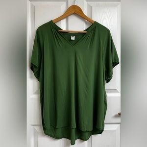 Old Navy Green Blouse Flowy Pleated Detailing Short Sleeve Size XL Good For Work